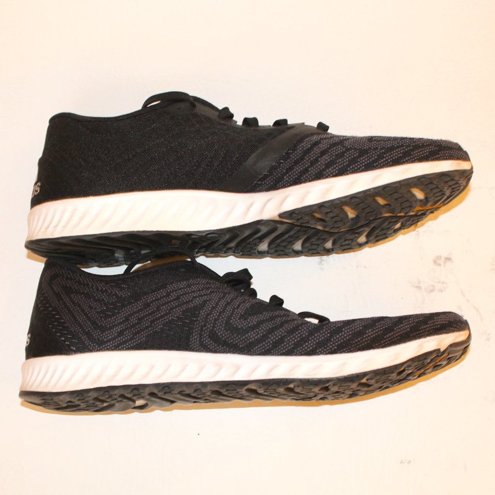 adidas Women's 10 Aerobounce PR Running Athletic Shoe Core Black Metallic Silver - Picture 2 of 10